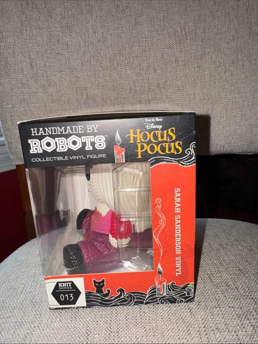 HM Robots Disney Hocus Pocus SARAH SANDERSON Vinyl Figure #13 ‎ Knit Series nib